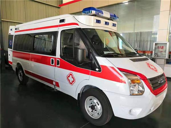 子长市福特V362救护车